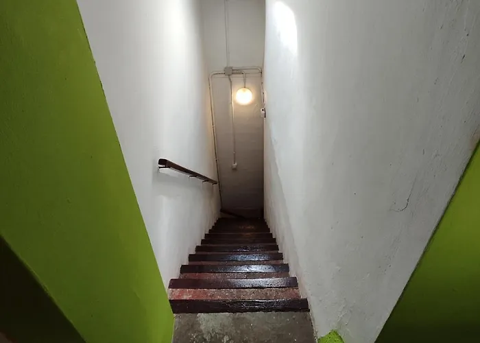 Desvan En Edificio Del Siglo Xviii